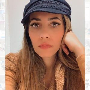 Meet your Posher, Tânia